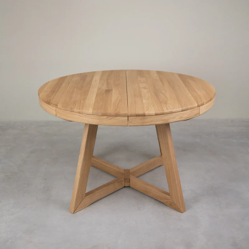 Tavolo da pranzo allungabile in rovere massiccio Escandi Atelier | NordicStory