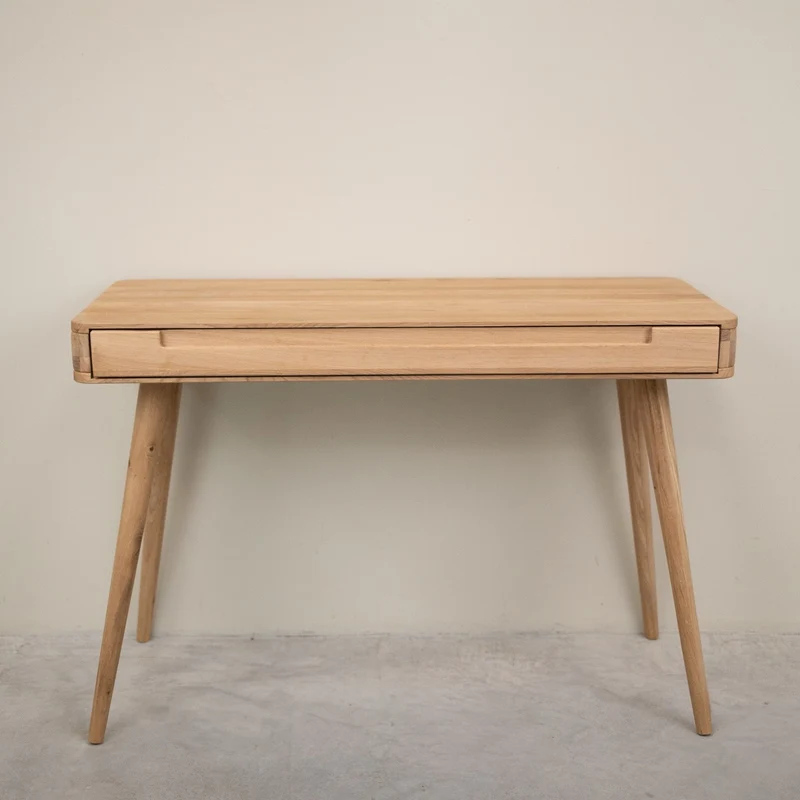 Scrivania-toeletta in rovere massiccio Escandi Atelier | NordicStory