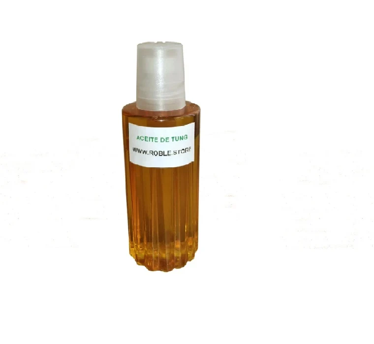 Kit con olio per la cura dei mobili in legno massiccio