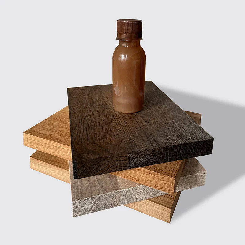 Kit con olio per la cura dei mobili in legno massello