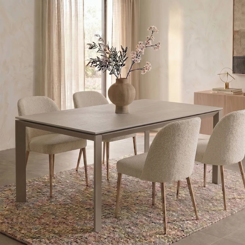 Tavolo allungabile in ceramica Korven