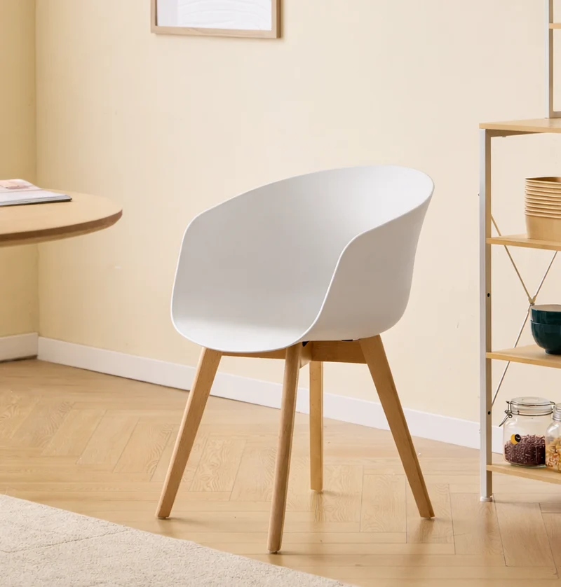 ALBORG - Chaise de salle à manger scandinave en polypropylène blanc