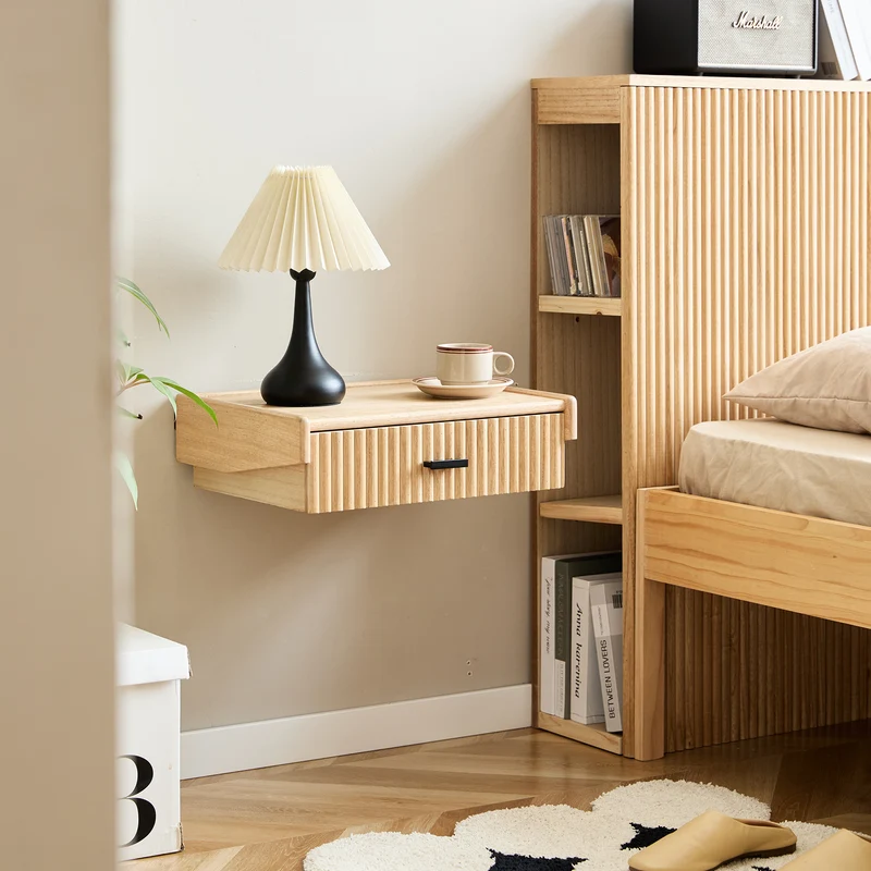 PITEA - Table de chevet murale en bois naturel