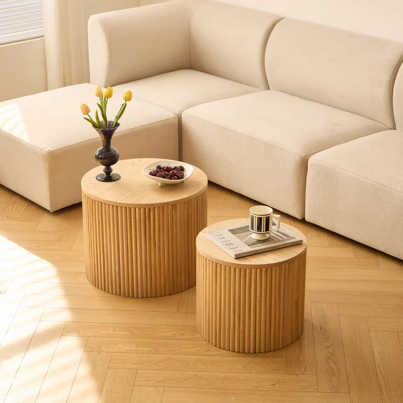 YATOMI - Set de 2 tables basses rondes en bois massif avec rangement