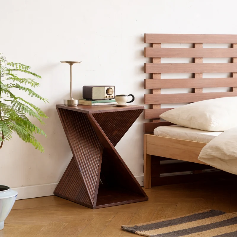 SIMIA - Table appoint bout de canapé en bois de manguier foncé