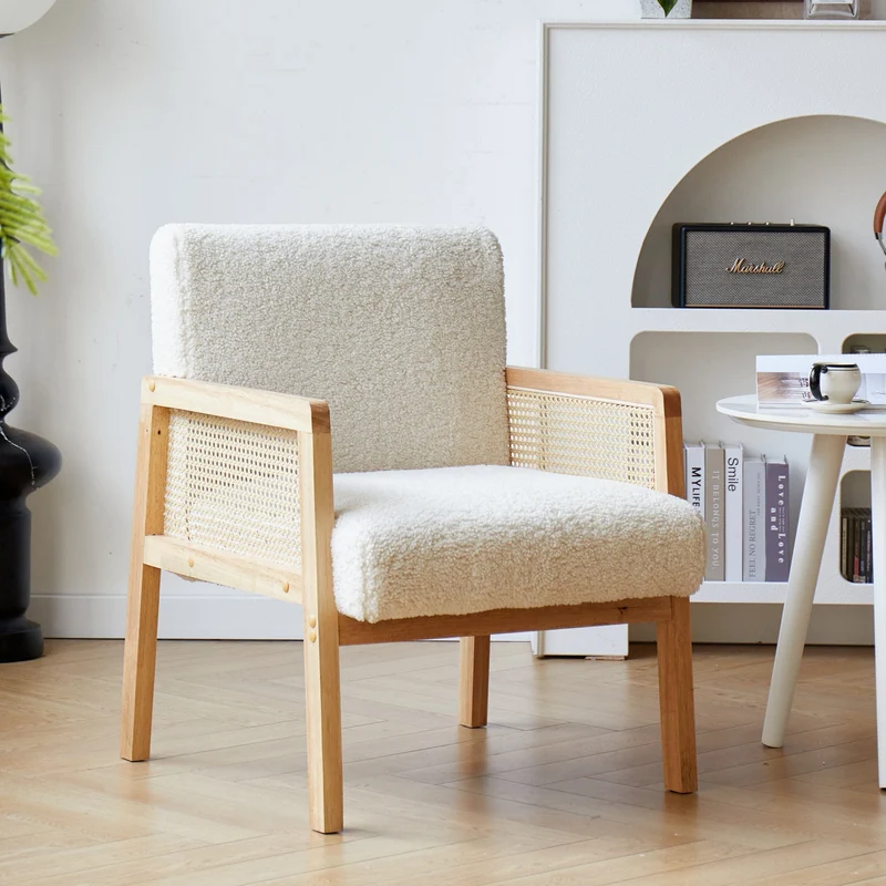 BORGO - Fauteuil de salon en bois massif et cannage blanc