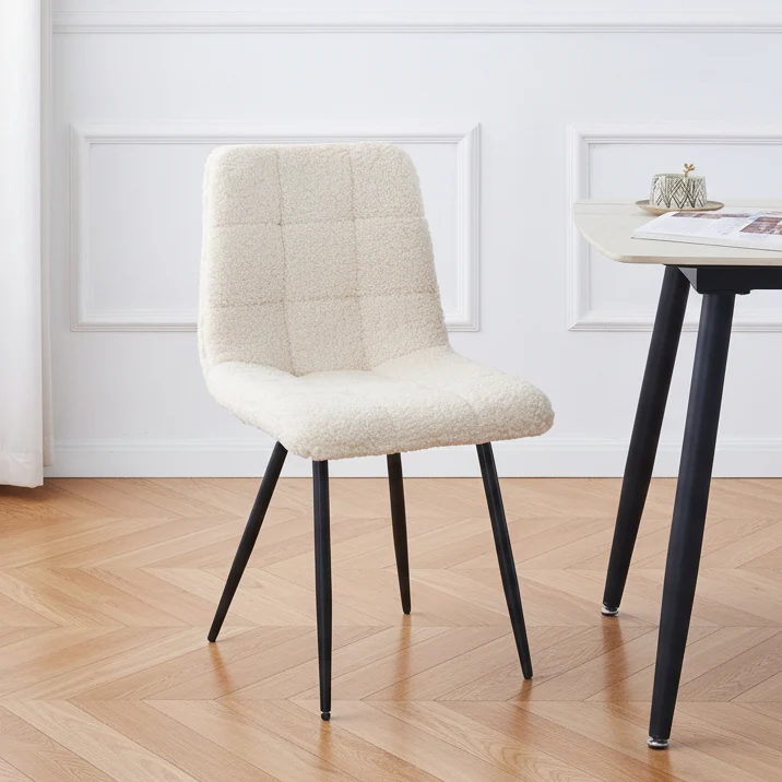 BJORN - Lot de 2 chaises en métal et bouclettes blanc