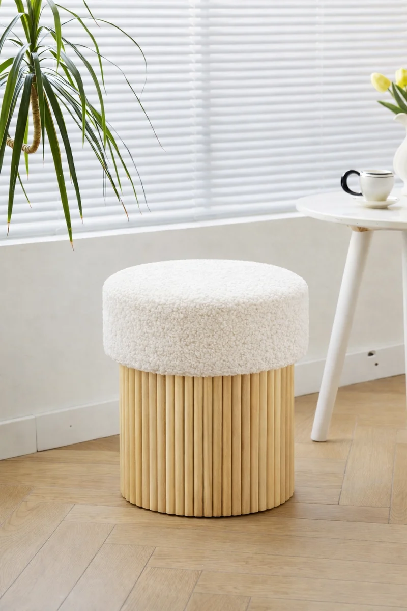 OTSU - Pouf en bouclettes blanches et base en bois