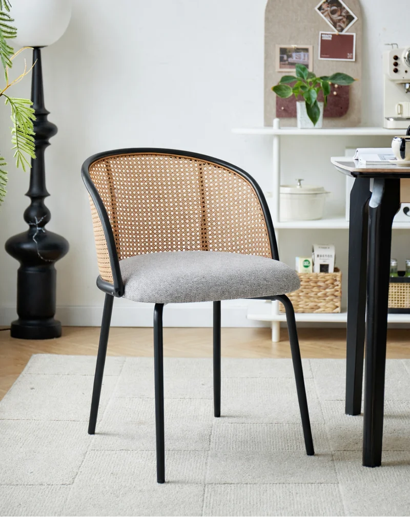KOBE - Lot de 2 chaises en métal et cannage avec assise en tissu gris