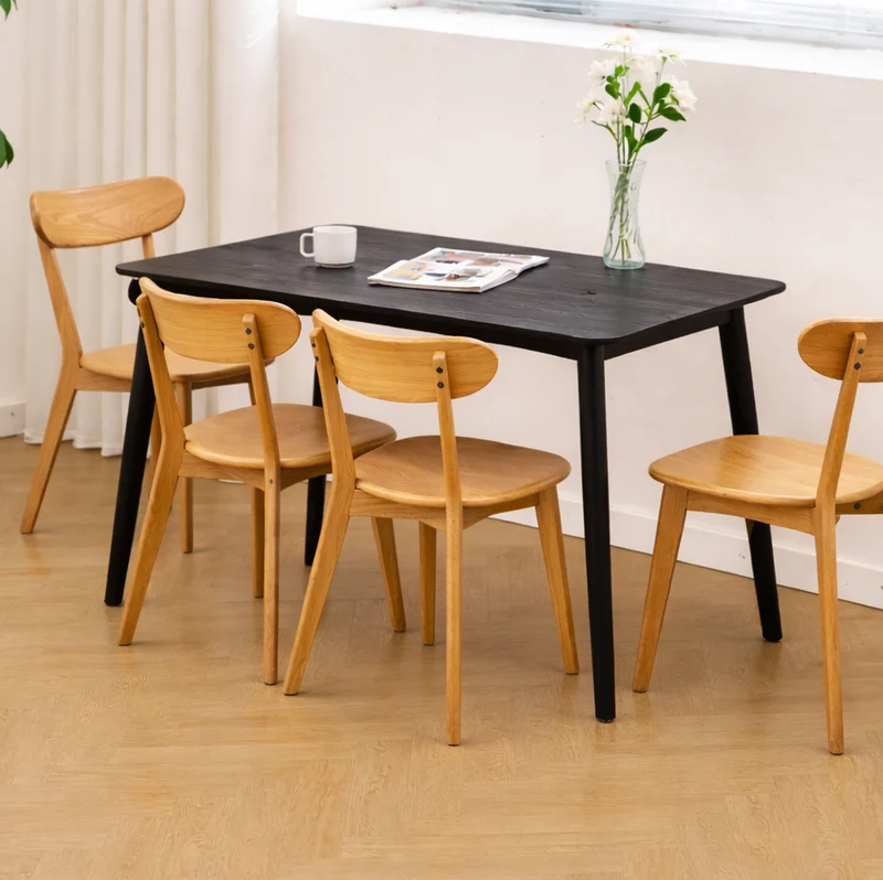 BONIFACIO - Table à manger rectangulaire 4 personnes en pin massif noir L120