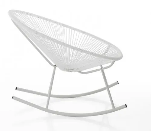 Poltrona a dondolo in polyrattan e metallo per interno ed esterno cm 70x87x80h - vari colori