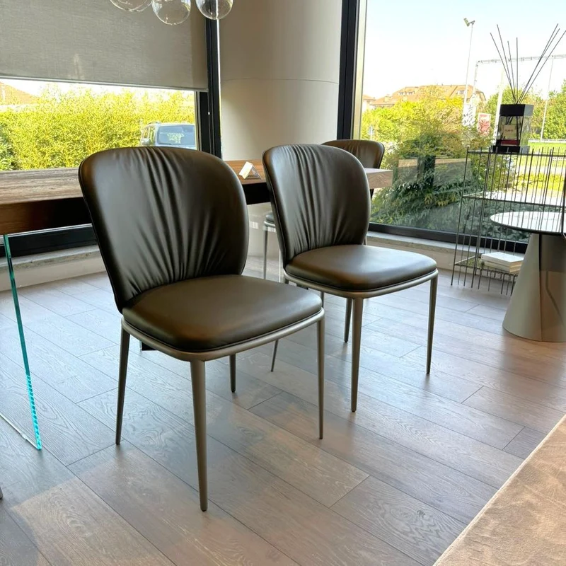 Sedia Chris ML Promo - Cattelan