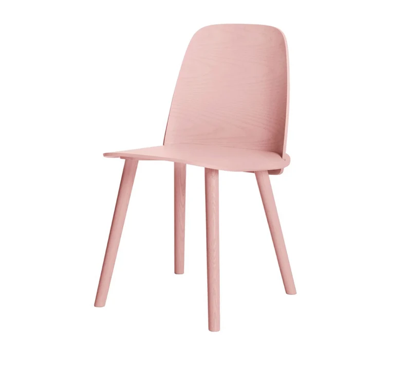 Nerd Chair rose display