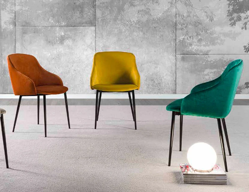 Pigalle Due - Set da 4 Sedia design poltroncina in velluto cm 54x58x84h - vari colori