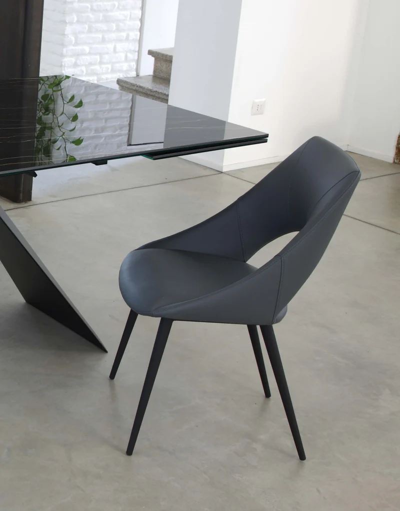 Barcellona - Set da 2 Sedia moderna in ecopelle e metallo cm 47x57x82h - vari colori