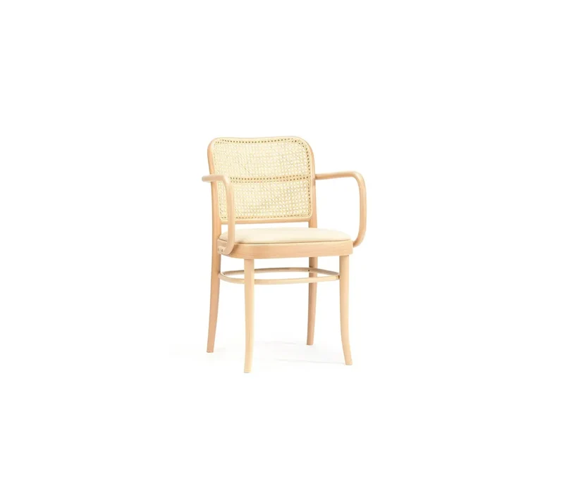 811 Armchair