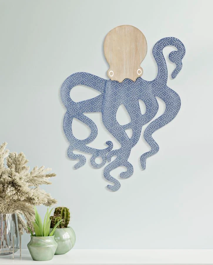 Decorazione da parete per casa al mare con polipo in metallo e legno cm 41x57h